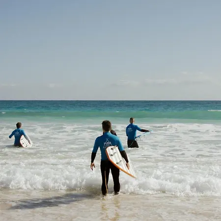 Pura Vida Surf House * לה אוליבה