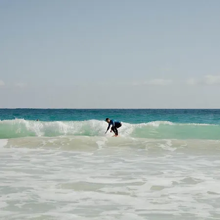 אכסניה Pura Vida Surf House