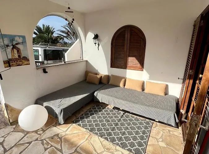 אכסניה Pura Vida Surf House לה אוליבה