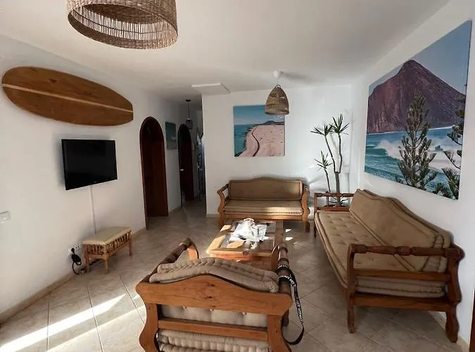 Hostel Pura Vida Surf House *