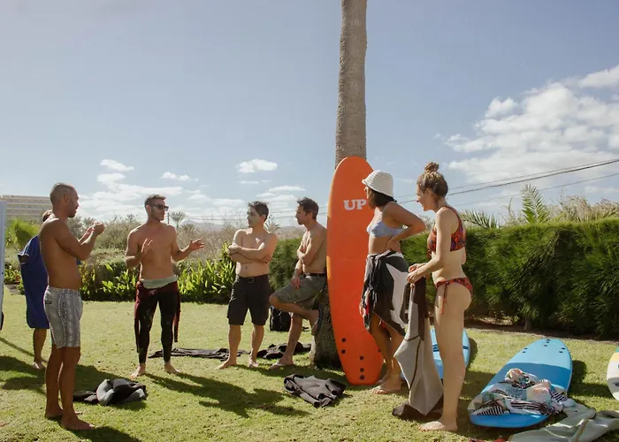 Pura Vida Surf House אכסניה לה אוליבה