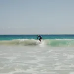 Pura Vida Surf House *