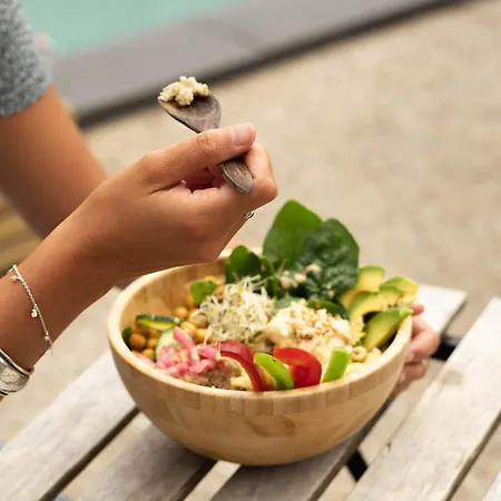 Pura Vida Surf House Vandrarhem