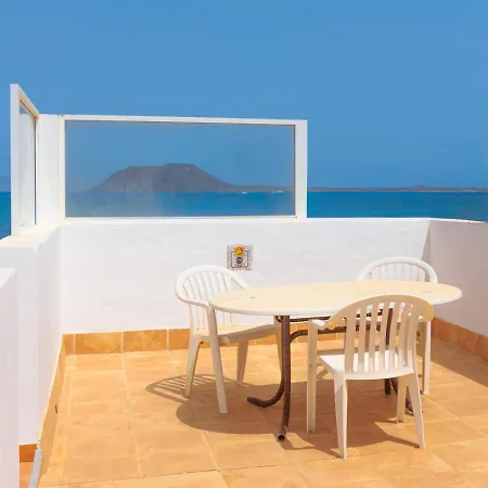 Albergue Pura Vida Surf House
