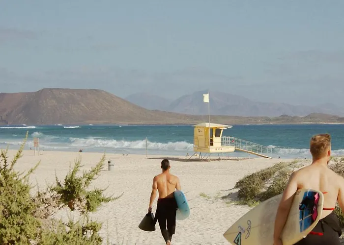 Pura Vida Surf House Hostel La Oliva